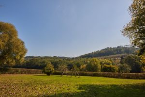 Communal Gardens- click for photo gallery